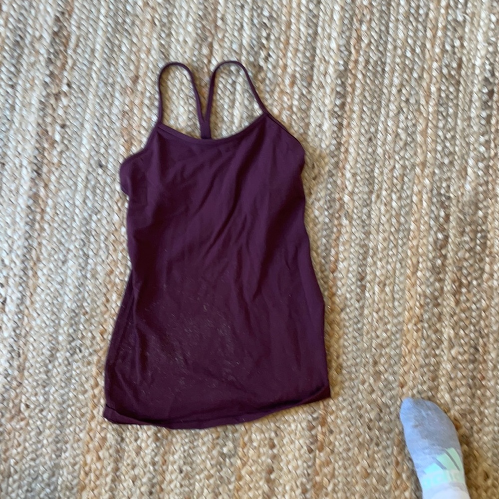 Lululemon Power Y top in Cabaret; size 4